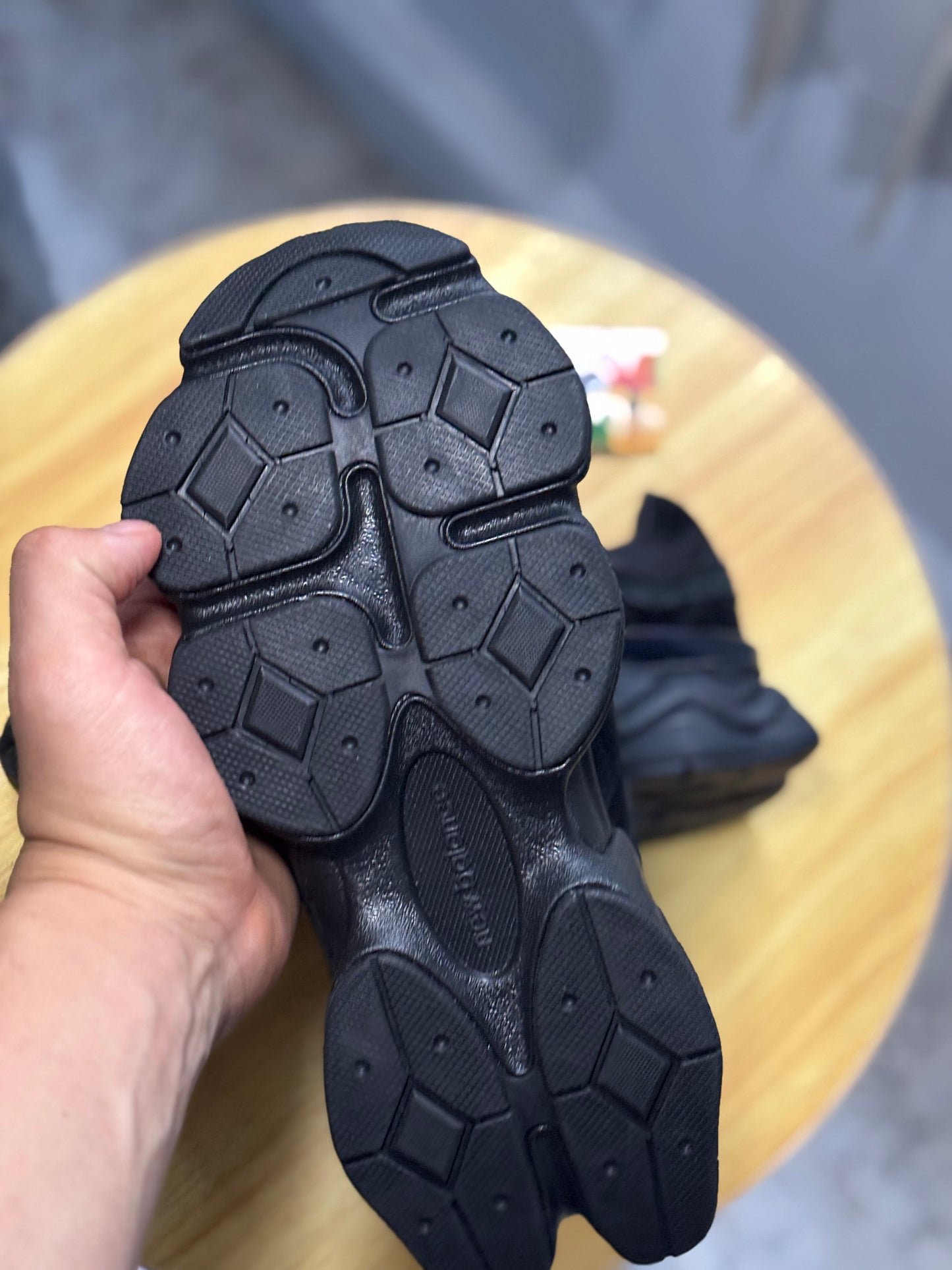 New Balance 9060 Black (Negros)