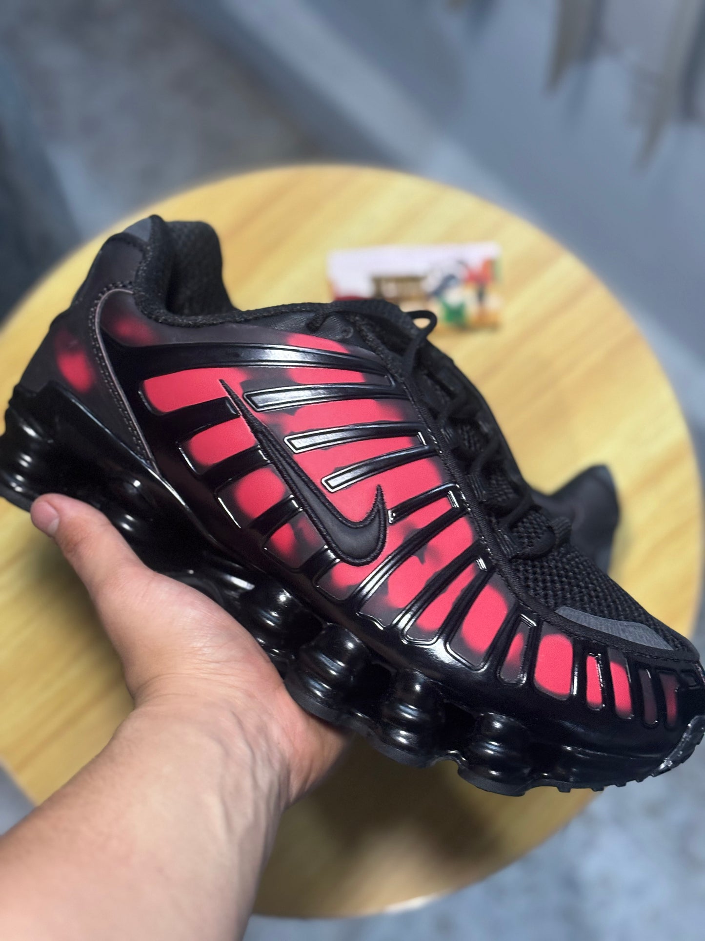 Nike Shox Rojo Camaleón